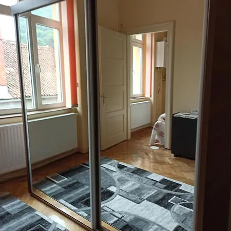Apartment Robert's *