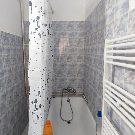 Robert's Apartment