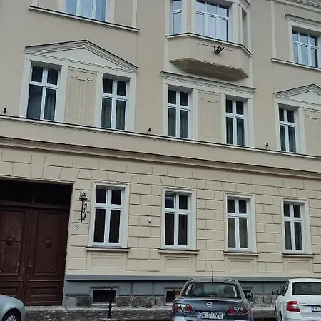 Robert's * Brasov